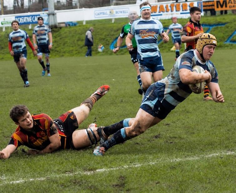Zac scoring a try for Narberth